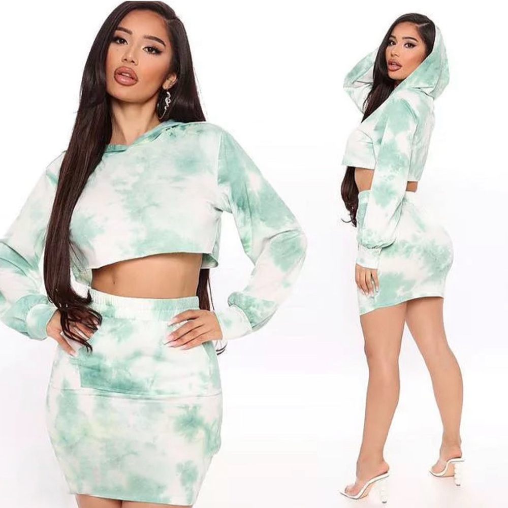 Fashion Nova Green Mini Pencil Skirt Resort Wear